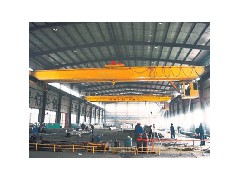 江門(mén)門(mén)式起重機(jī)：哪些辦法可以增加門(mén)式起重機(jī)的使用壽命